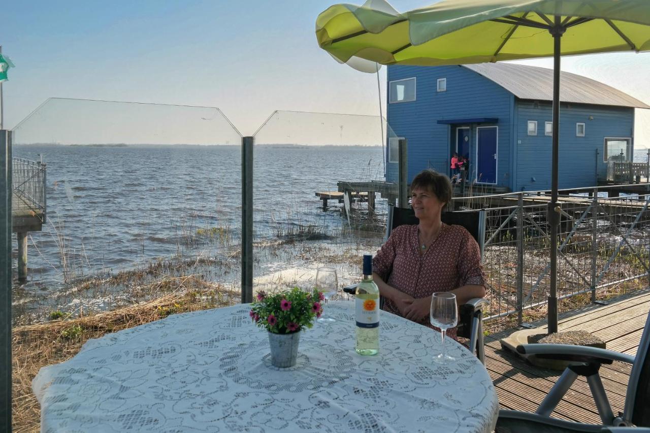 6 Pers. Waterfront Home Seeblick, Equipped Stilt House On The Water Anjum Eksteriør bilde